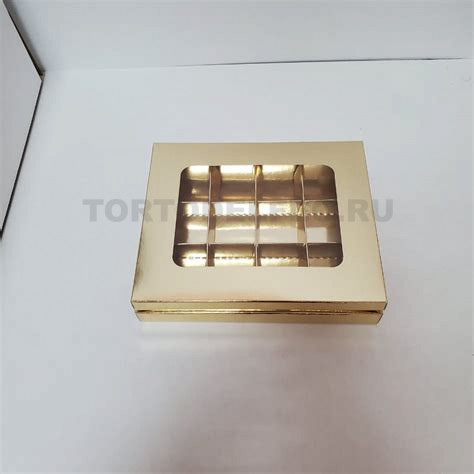 Коробка на 4 конфеты 12*12*3см золото